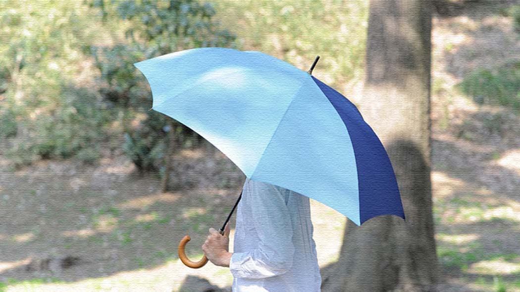憂鬱な雨の日も楽しみに！カラフルな傘でコーディネートしましょう！