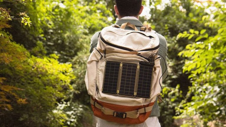 Solar Paper｜モバイル充電可能！世界最薄のソーラーチャージャー