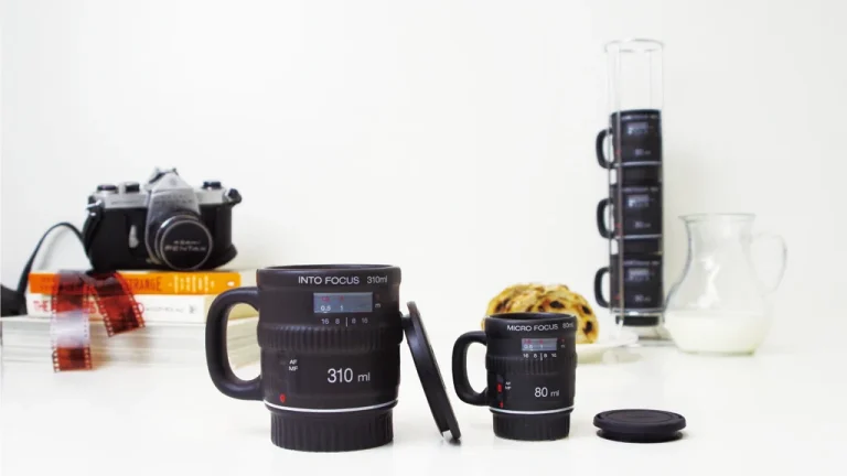 カメラレンズでコーヒーブレイク？ユニークなMicro Focus  Espresso Mugs