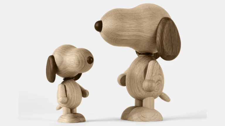 ノスタルジーと癒しを届ける、木製オブジェ「Boyhood Snoopy」