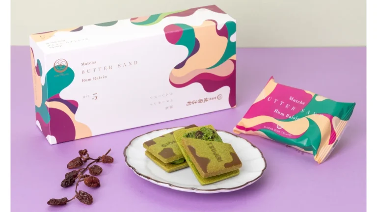 抹茶の香りとラムレーズンの芳醇な余韻『抹茶バターサンドラムレーズン』