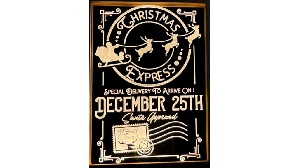 光で絵柄が浮かび上がる。季節を飾る『クリスマス アクリルスタンド』でお部屋を幻想的に