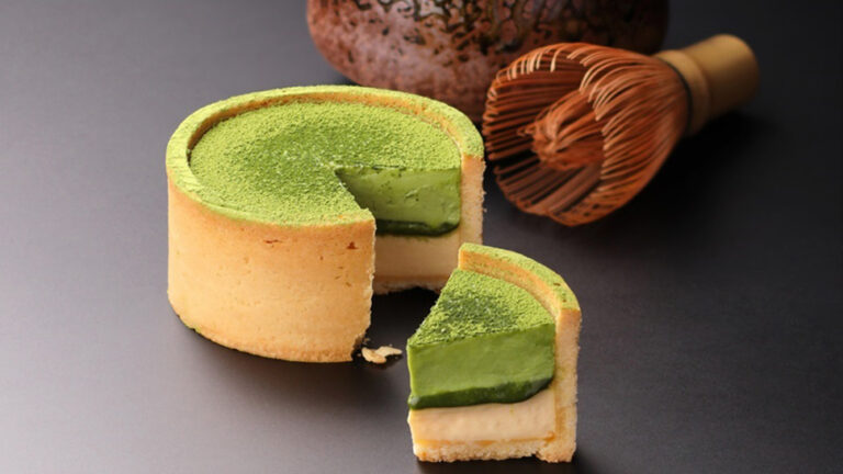香り立つ3層の抹茶スイーツ。KAnoZA「抹茶フォンデュ」は誕生日や贈り物に喜ばれる特別なタルトケーキ