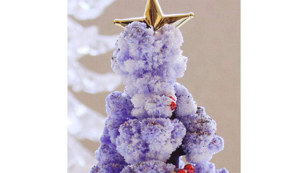 まるで魔法!半日で“咲く”不思議な『マジッククリスマスツリー』で特別な冬時間を