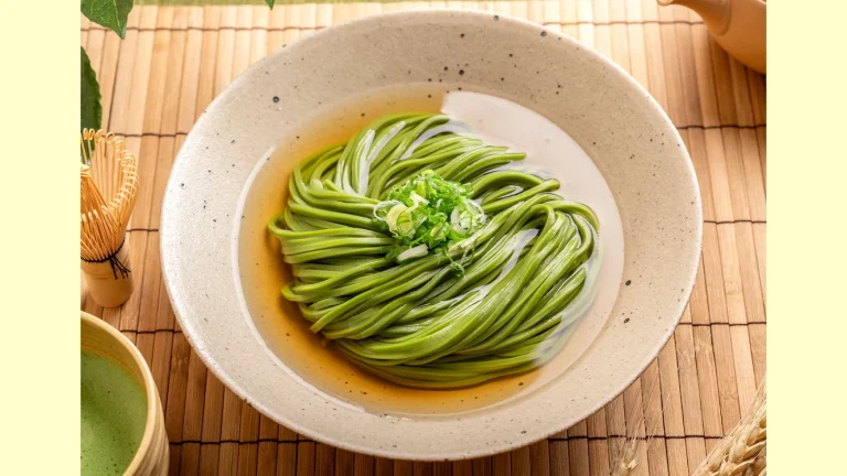 祇園辻利の抹茶うどん｜京都老舗の香り高い一杯。贈り物にも人気の上品な味
