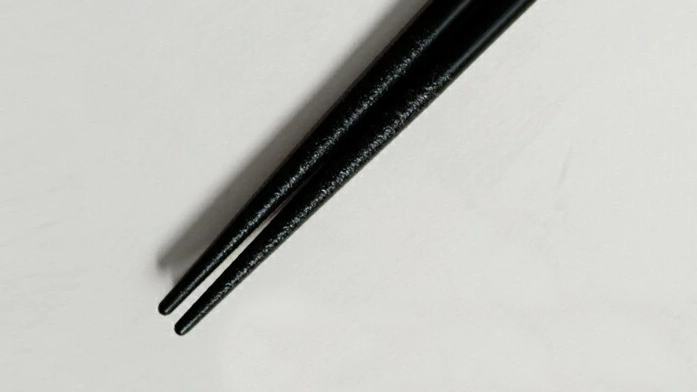 【縁起物ギフト】富士山とだるまの夫婦箸セット｜結婚祝い・記念日に贈りたい日本伝統のお箸