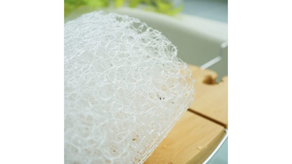 【新感覚バスピロー】自由自在に形が変わる日本製お風呂まくら｜清潔・軽量で癒しのバスタイム