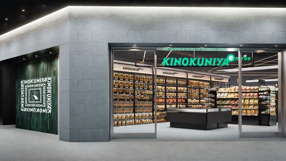 羽田空港限定の特別感｜紀ノ国屋「キュービックバッグ ブラック」が旅にも日常にもちょうどいい