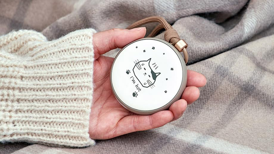 温度で絵柄が変わる不思議なカイロ|繰り返し使えて冬がちょっと楽しくなる新発想アイテム