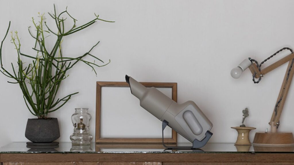 出しっぱなしでOK|±0 プラスマイナスゼロ ハンディクリーナーで始める“ちょこっと掃除”