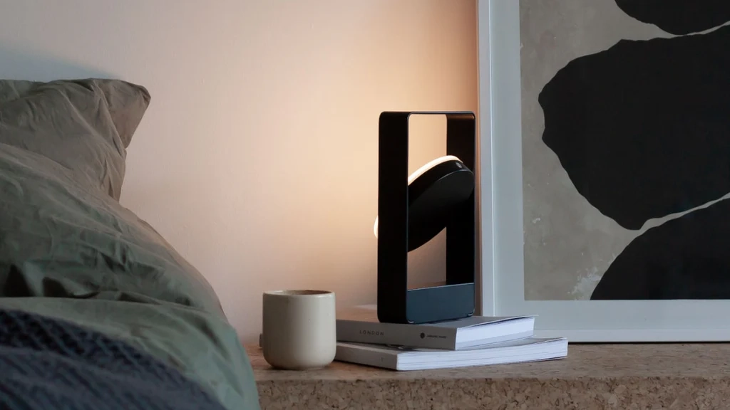 【充電式LEDライト】Mouro Lamp｜インテリアに映えるおしゃれなポータブルランプ