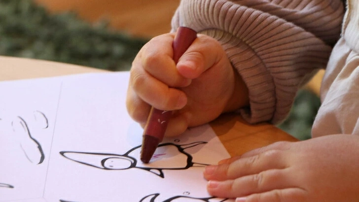 お米から生まれたやさしいクレヨン。安心して使える『おこめのクレヨン』で描く色彩の世界