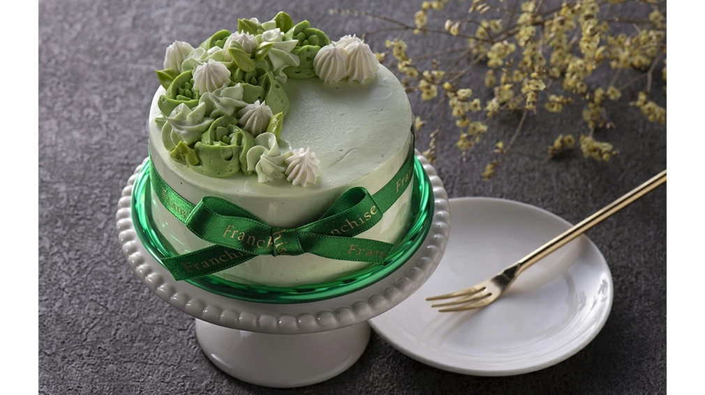 推しカラーでお祝いできる幸せ。『推し色デコレーションケーキ』で特別なバースデーを