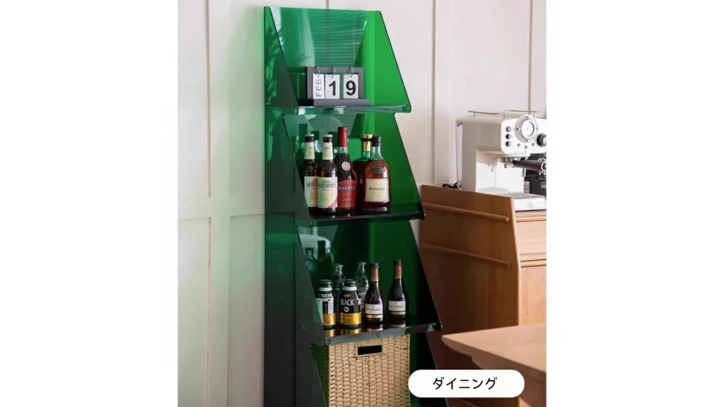 省スペースで魅せる収納｜ツリー型アクリルラックで空間を美しく整える