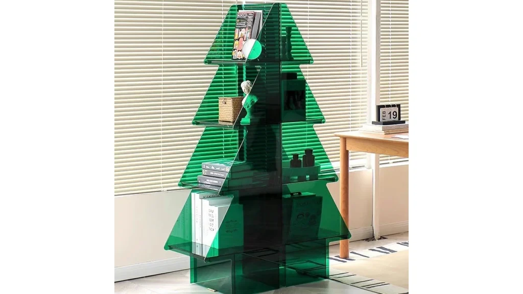 省スペースで魅せる収納｜ツリー型アクリルラックで空間を美しく整える