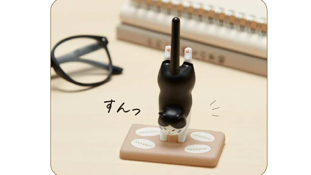 デスク掃除が楽しくなるサンスター文具「ふきマル」｜猫デザインが可愛い卓上クリーナー