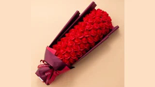 枯れない花を贈る｜60輪のソープフラワーブーケで感謝を伝える特別ギフト