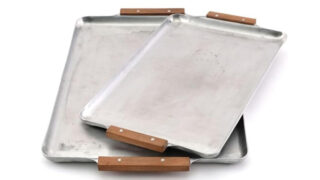 手仕事の風合いが魅力｜ノスタルジックなアルミトレー