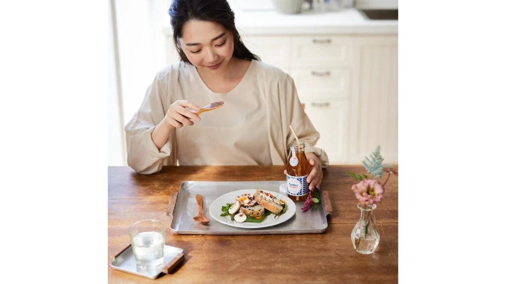 手仕事の風合いが魅力｜ノスタルジックなアルミトレー