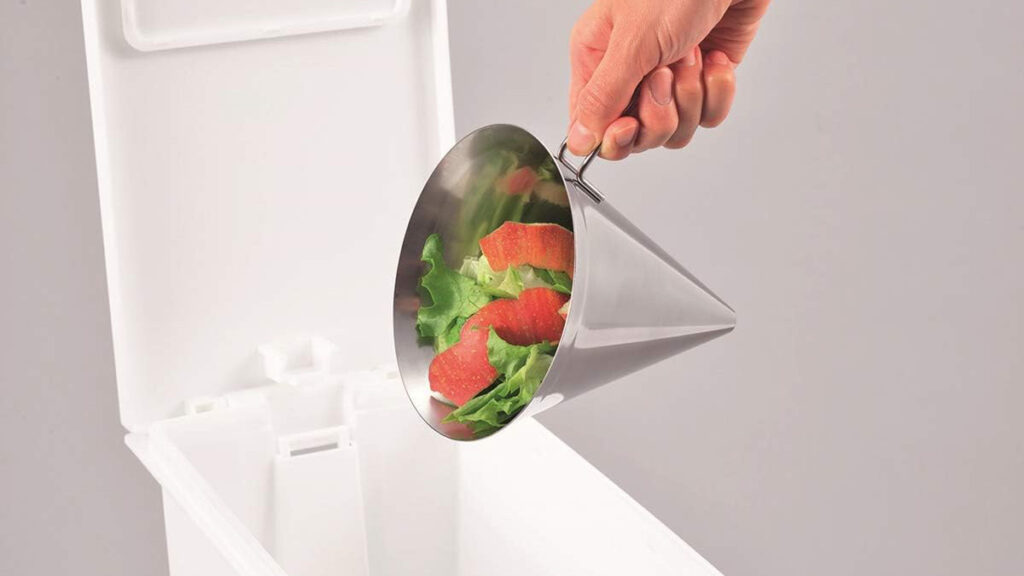 生ごみ処理を快適に｜ヒロショウ ステンレス三角コーナーとは