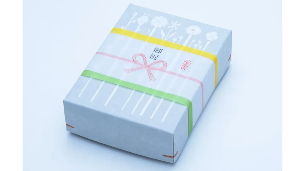 結婚祝いに贈りたい「おそろいんかん」|ドレス×タキシードの夫婦印鑑