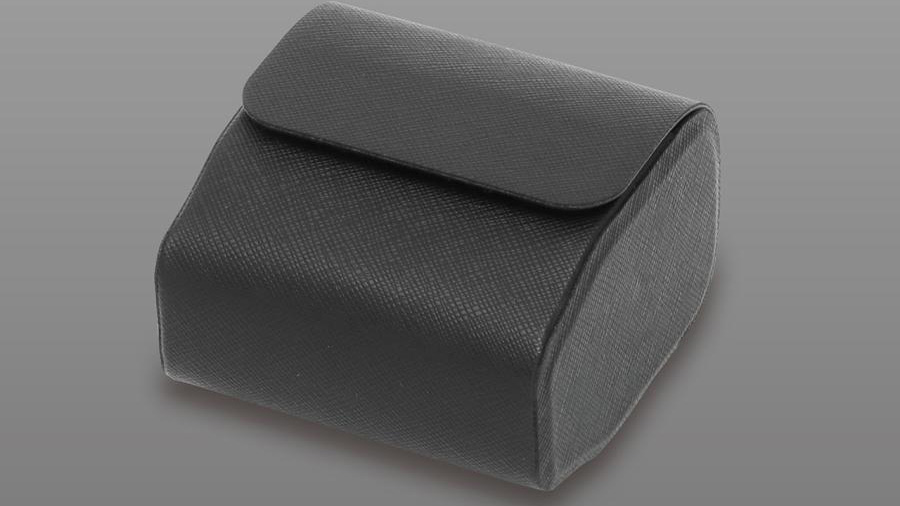 Koizumi 5枚刃電動シェーバー｜コンパクトでもしっかり剃れるUSB充電式モデル