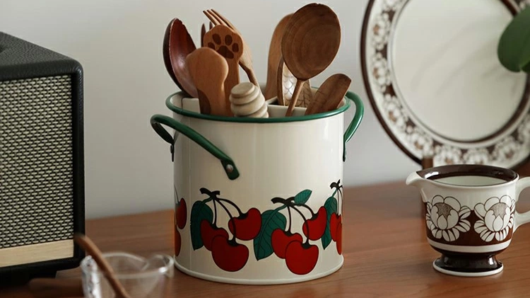 IwaiLoft 『チェリー柄 箸立て』｜アンティーク調でおしゃれなキッチン収納