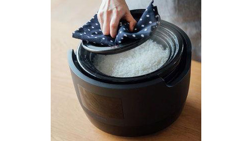 長谷園&times;siroca「かまどさん」｜全自動で味わう本物の土鍋ごはん