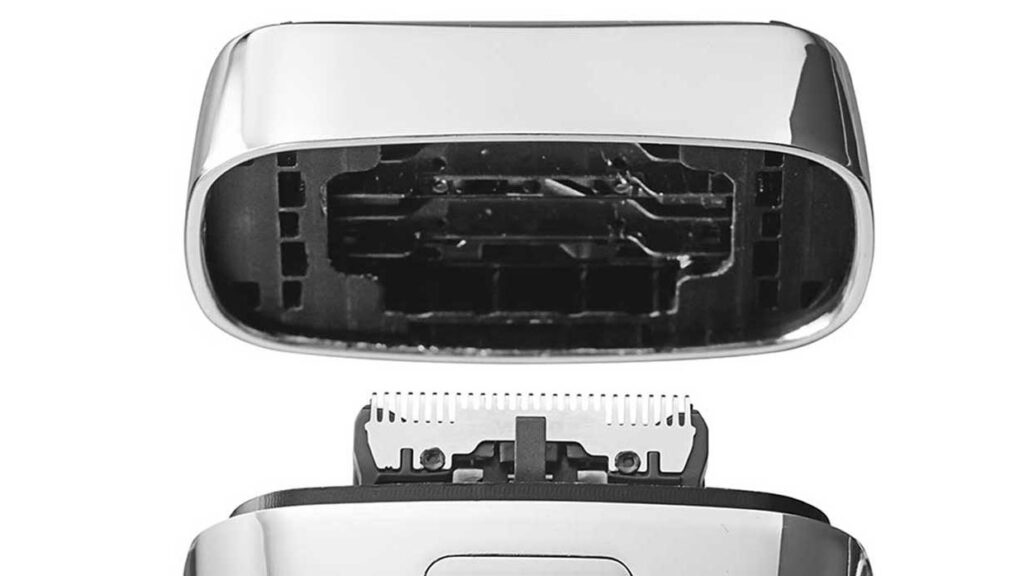 Koizumi 5枚刃電動シェーバー｜コンパクトでもしっかり剃れるUSB充電式モデル