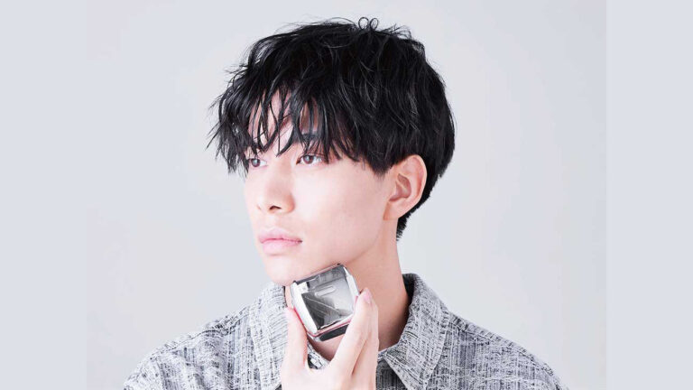 Koizumi 5枚刃電動シェーバー｜コンパクトでもしっかり剃れるUSB充電式モデル