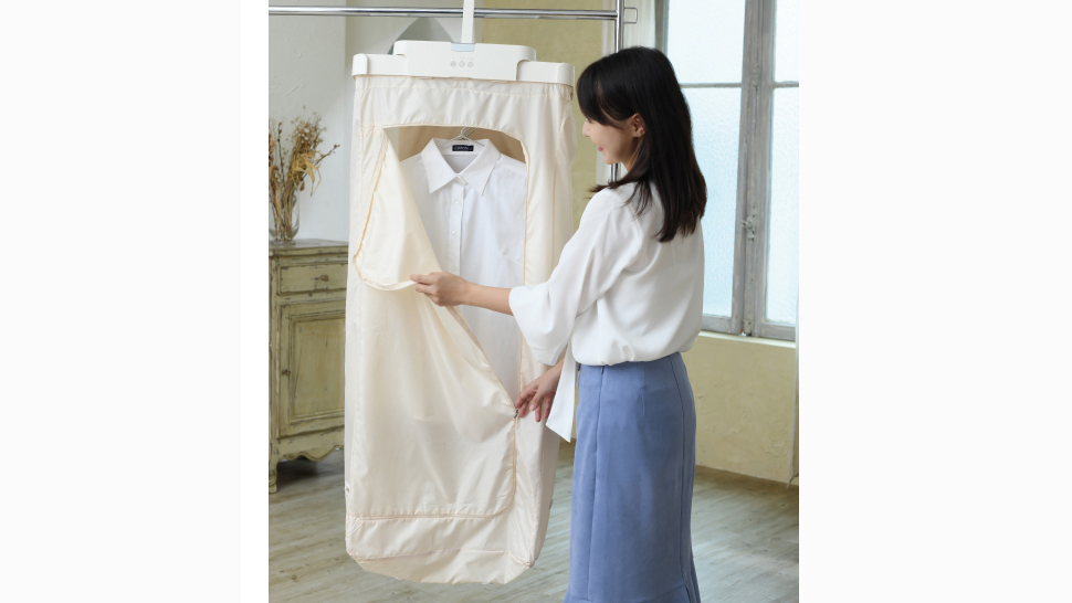 UV除菌搭載!|UQLiFE 小型衣類乾燥機|部屋干し革命のポータブル乾燥機