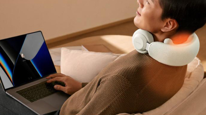 首まわりを温めてほぐす｜eviden 温熱マッサージャー