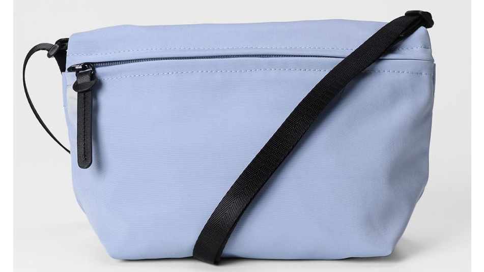 撥水ショルダーバッグ「N撥水ボートショルダー」軽量&収納力が魅力