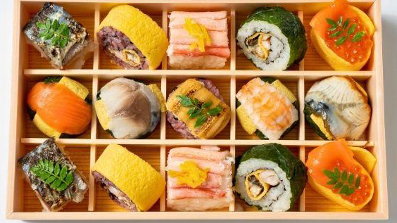 お祝いにおすすめの華やか寿司|奈良の伝統『手鞠わさび葉寿し』