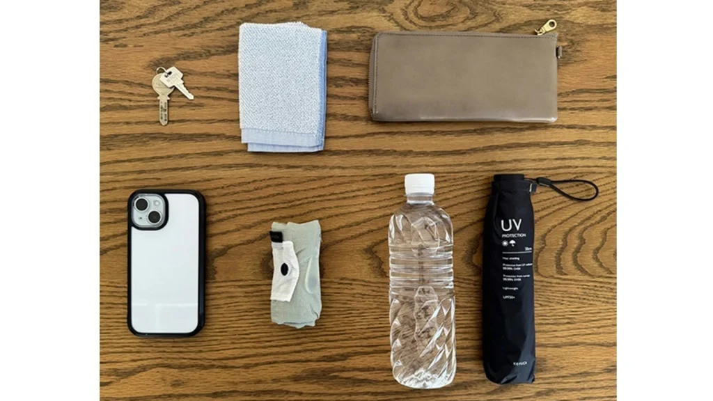 撥水ショルダーバッグ「N撥水ボートショルダー」軽量&収納力が魅力