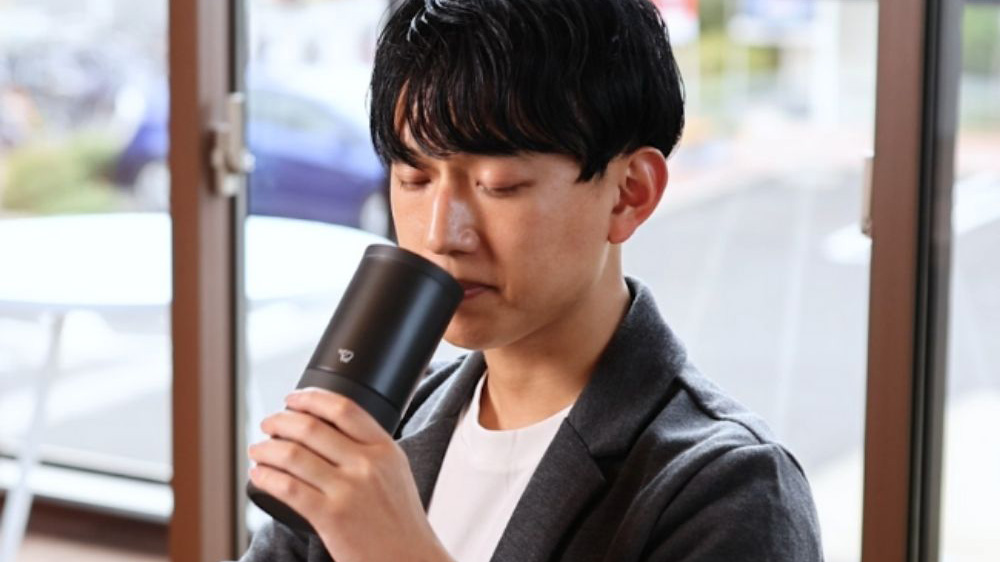 象印 POWER SPOT MUG & HOME|置くだけ給電で温度を保つ次世代マグ