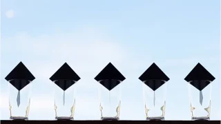 音とデザインを楽しむ。「Square Wind Bell」という新しい風鈴