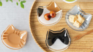 食卓が一気に華やぐ。毎日癒される「coconeco豆皿」が可愛すぎる