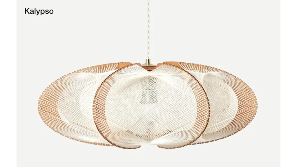 部屋が一気におしゃれに。UFO型ペンダントライトがすごい