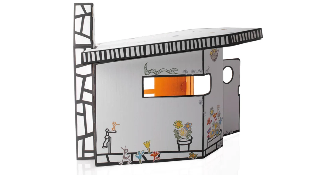 親子で楽しめる!デザイン性抜群のダンボールキッズハウス