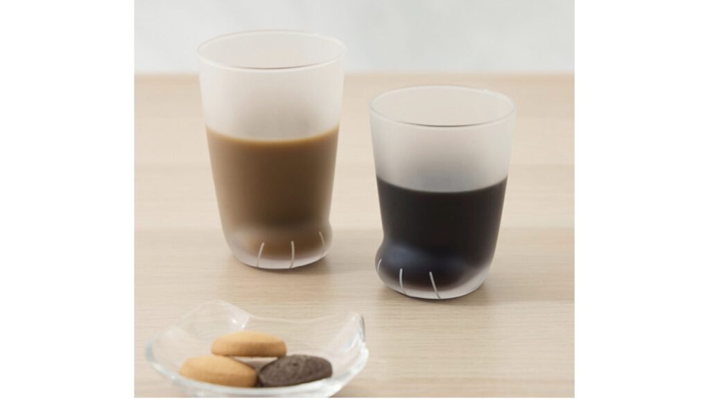 猫好き必見！coconeco 親猫グラス｜肉球デザインが可愛い日本製グラス