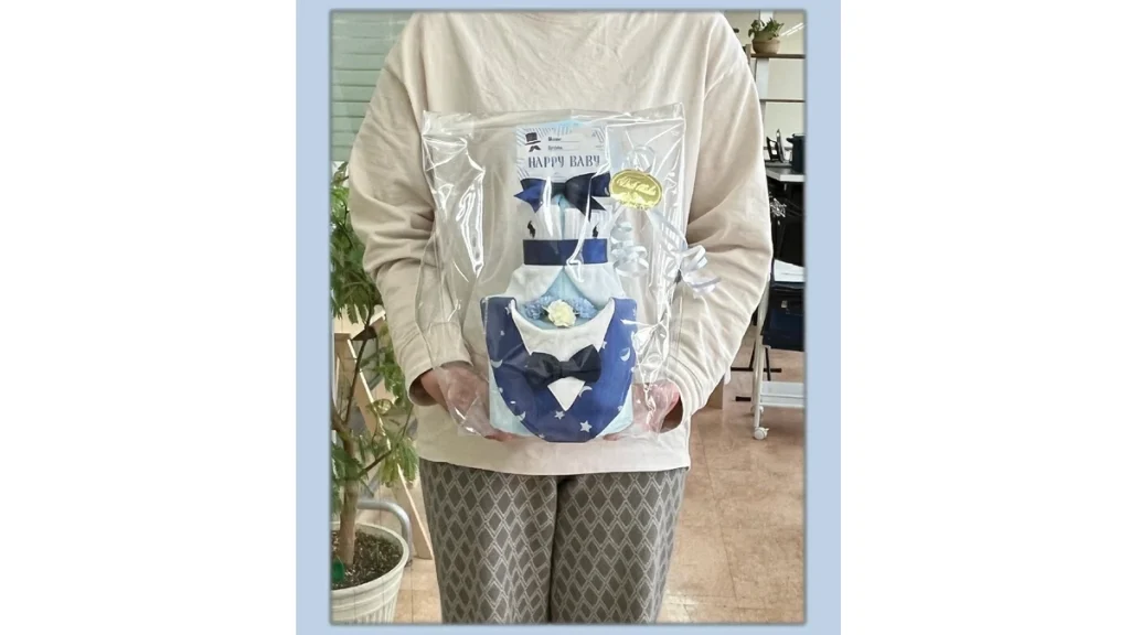 出産祝いに迷ったらこれ！センス良すぎる出産祝い。実用性も抜群の『おむつケーキ』