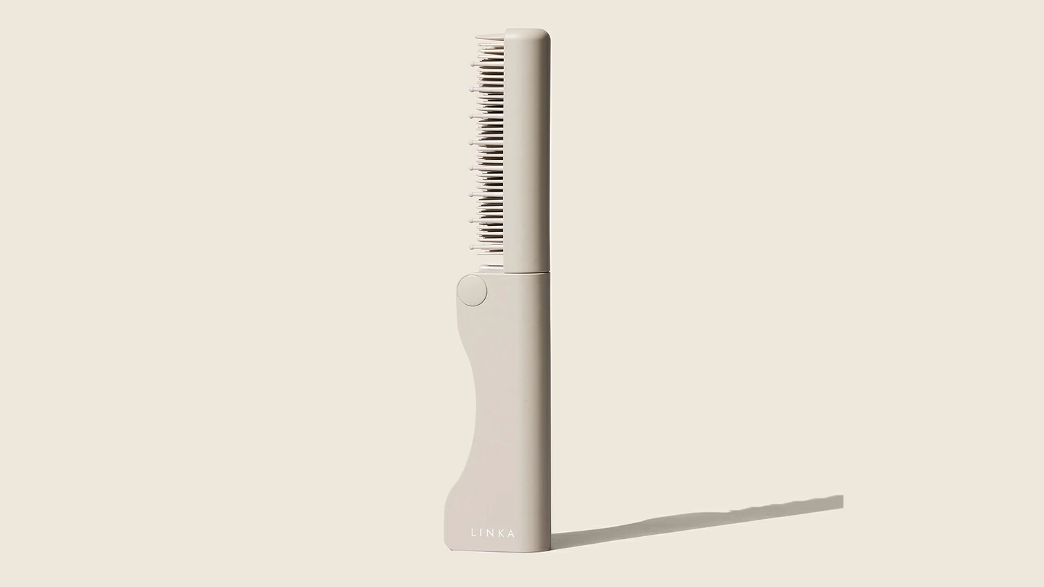 ポーチに入るヒートブラシ！「LINKA コンパクトヒートブラシ」で外出先でも簡単ヘアセット