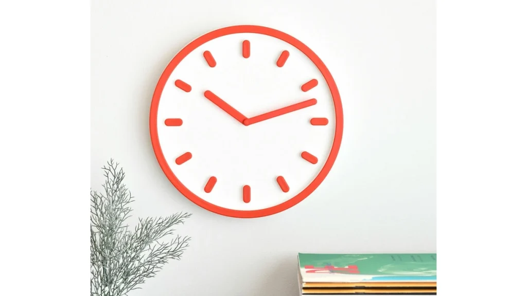 まるで「時計アイコン」？世界的デザイナーが作った不思議な壁掛け時計