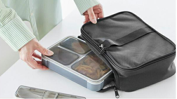 通勤にも使える!保冷ランチバッグ付き2WAYバッグ