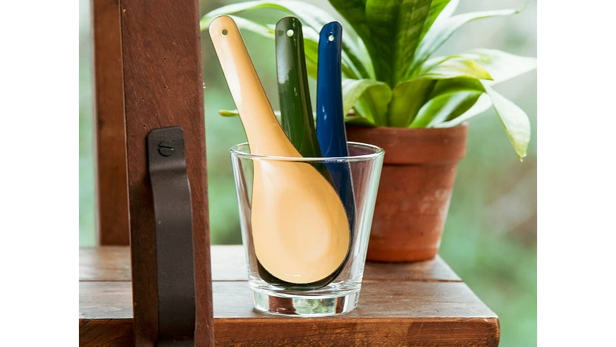 レトロ可愛い！タイのホーローれんげで食卓がおしゃれに変わる