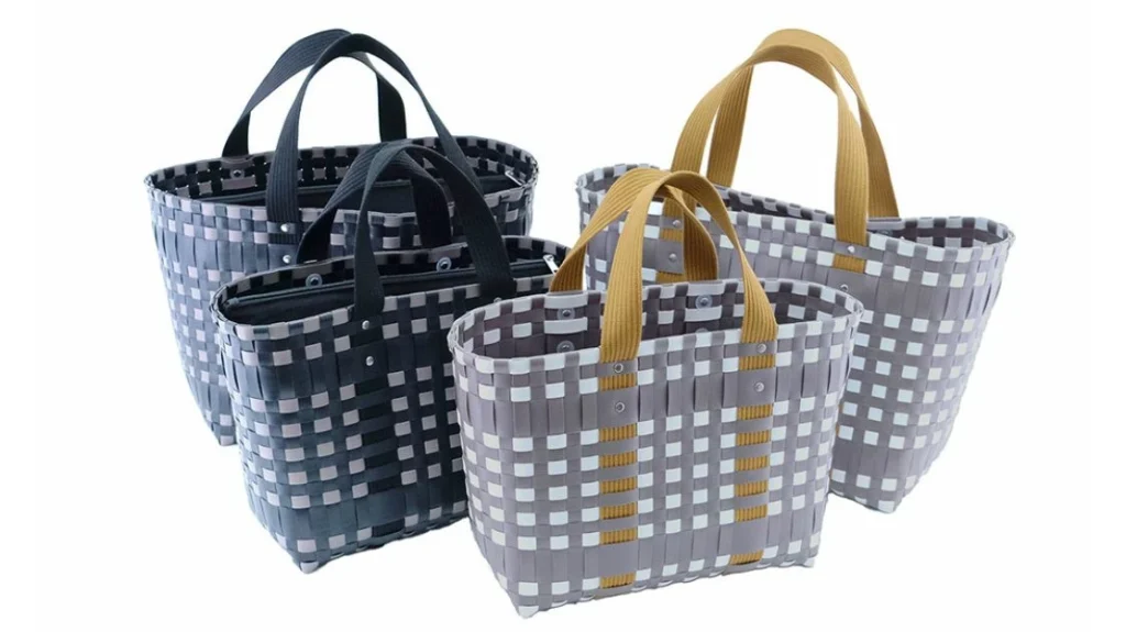 大人ピクニックに最適！保冷ポーチ付きバッグ｜おしゃれ＆機能性を両立