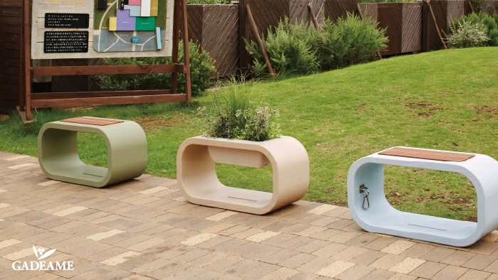 ベンチ×プランター×犬用ステイが一体化!おしゃれ外構アイテム