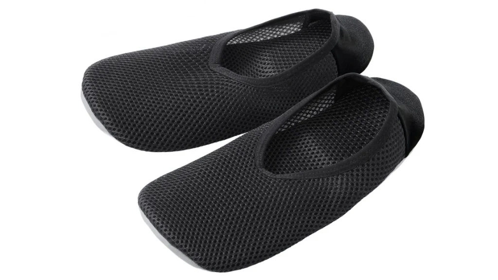 GUNZEおうちスリッポンが快適すぎる!軽くて洗える万能ルームシューズ