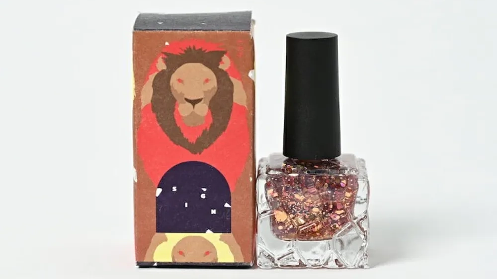 お湯でオフできるネイル！？12星座の水性ネイルカラーが可愛すぎる